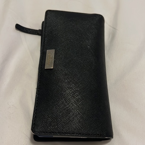 💕 Kate Spade Staci Large Slim Bifold Wallet💕 great condition!! - Picture 2 of 6